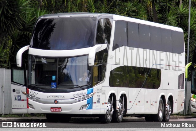 Auto Viação Catarinense 3507 na cidade de Curitiba, Paraná, Brasil, por Matheus Ribas. ID da foto: 10821147.