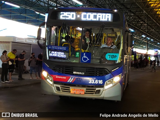 Guarulhos Transportes 33.616 na cidade de São Paulo, São Paulo, Brasil, por Felipe Andrade Angelis de Mello. Número da foto: #10823273.