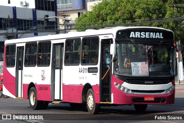 Transportadora Arsenal AA-011 na cidade de Belém, Pará, Brasil, por Fabio Soares. Número da foto: #10823422.