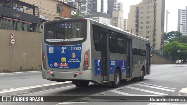 Transcooper > Norte Buss 2 6202 na cidade de São Paulo, São Paulo, Brasil, por Roberto Teixeira. ID da foto: 10823916.