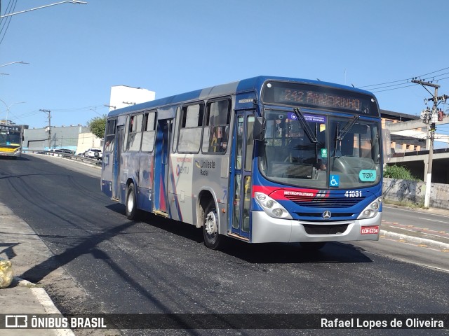 Radial Transporte Coletivo 41.031 na cidade de São Paulo, São Paulo, Brasil, por Rafael Lopes de Oliveira. Número da foto: #10827032.