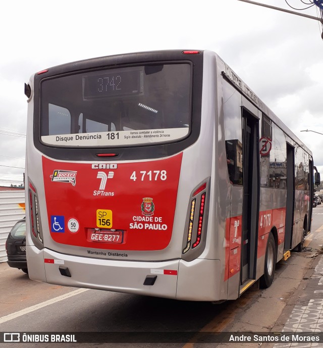 Pêssego Transportes 4 7178 na cidade de São Paulo, São Paulo, Brasil, por Andre Santos de Moraes. ID da foto: 10830140.