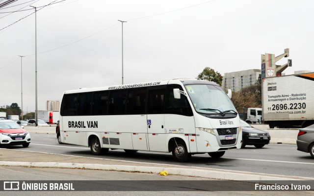 Brasil Vans Locações e Serviços 03 na cidade de São Paulo, São Paulo, Brasil, por Francisco Ivano. Número da foto: #10829400.