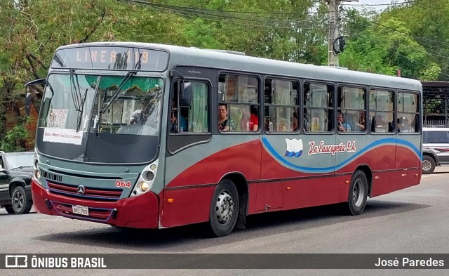Empresa de Transporte La Caacupeña S.A. 064 na cidade de San Lorenzo, Central, Paraguai, por José Paredes. Número da foto: #10738940.