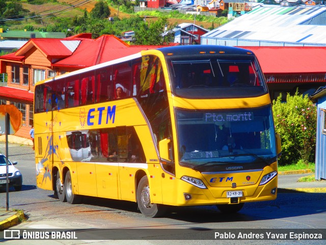 ETM - Empresa de Transporte Maullín 203 na cidade de Ancud, Chiloé, Los Lagos, Chile, por Pablo Andres Yavar Espinoza. Número da foto: #10741692.