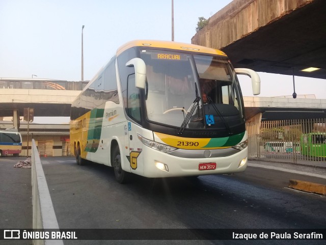 Empresa Gontijo de Transportes 21390 na cidade de Belo Horizonte, Minas Gerais, Brasil, por Izaque de Paula Serafim. ID da foto: 10738678.