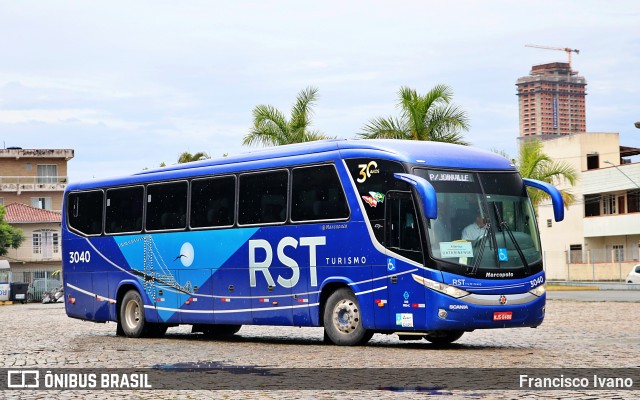 RST Turismo 3040 na cidade de Balneário Camboriú, Santa Catarina, Brasil, por Francisco Ivano. Número da foto: #10739845.
