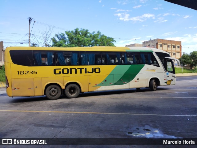 Empresa Gontijo de Transportes 18235 na cidade de Ribeirão Preto, São Paulo, Brasil, por Marcelo Horta. ID da foto: 10742890.