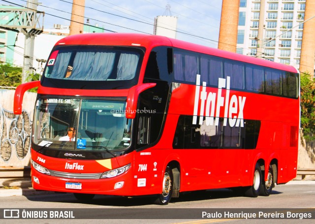 Expresso Itamarati 7044 na cidade de São Paulo, São Paulo, Brasil, por Paulo Henrique Pereira Borges. Número da foto: #10745764.