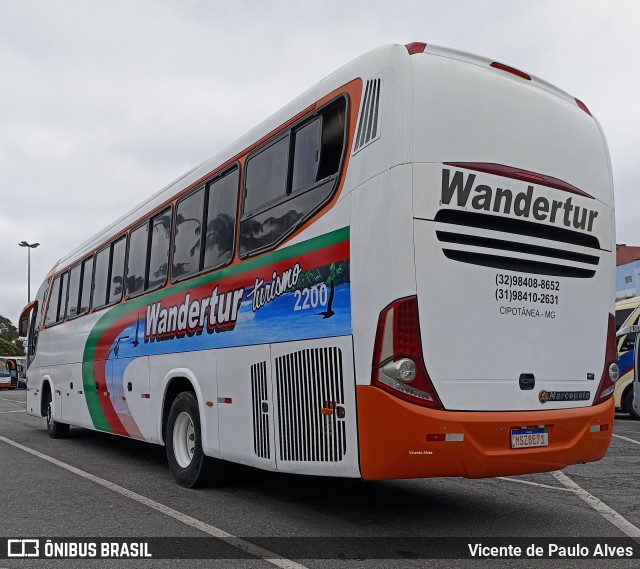 Wandertur Turismo 2200 na cidade de Aparecida, São Paulo, Brasil, por Vicente de Paulo Alves. ID da foto: 10746556.