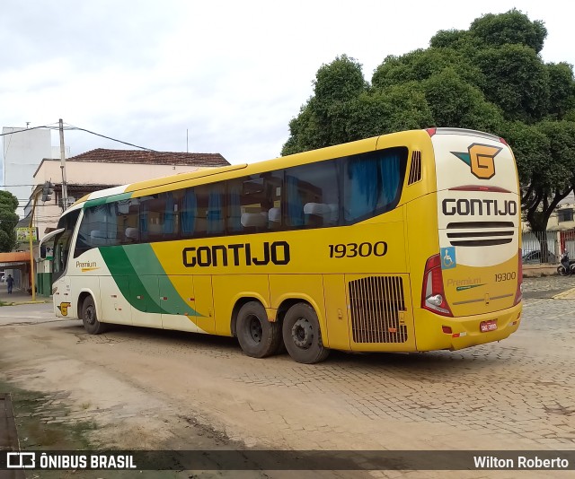 Empresa Gontijo de Transportes 19300 na cidade de Governador Valadares, Minas Gerais, Brasil, por Wilton Roberto. ID da foto: 10748955.