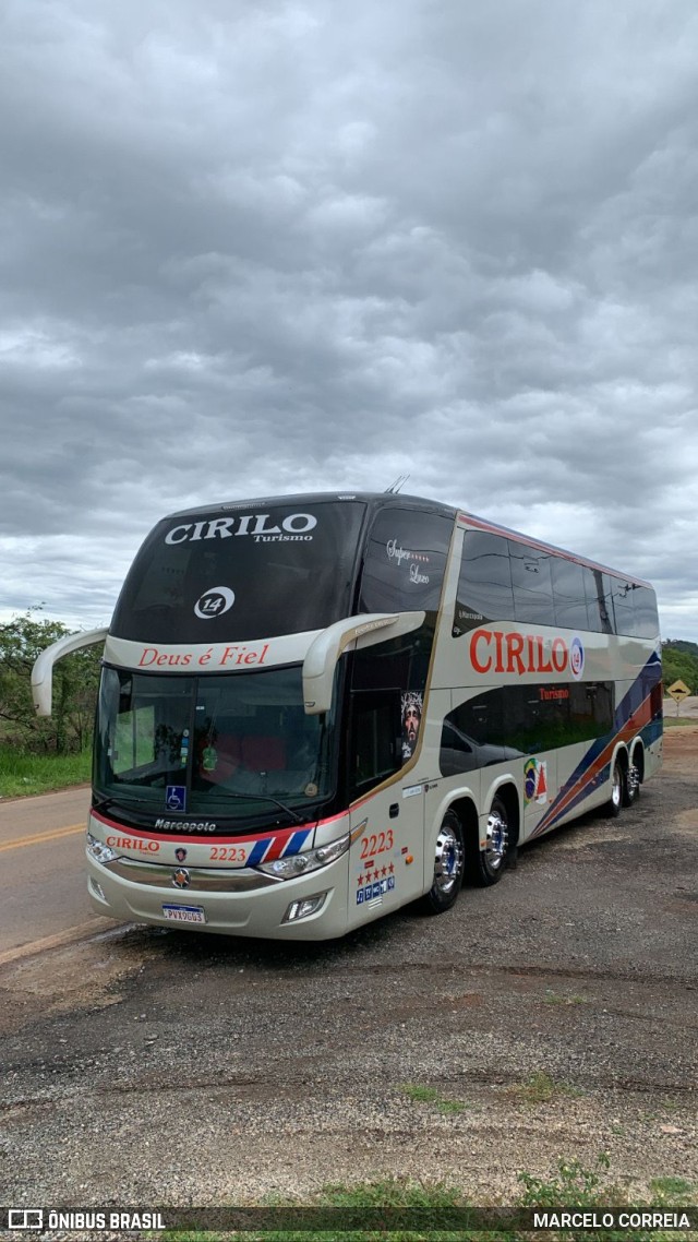 Cirilo Turismo 2223 na cidade de Mateus Leme, Minas Gerais, Brasil, por MARCELO CORREIA. Número da foto: #10746605.