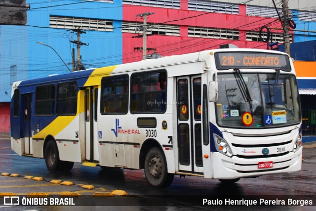 Viação Pinheiral 3030 na cidade de Volta Redonda, Rio de Janeiro, Brasil, por Paulo Henrique Pereira Borges. Número da foto: #10749266.