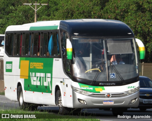 Expresso VyzTur 19021 na cidade de Aparecida, São Paulo, Brasil, por Rodrigo  Aparecido. Número da foto: #10751559.