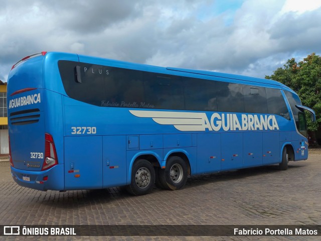 Viação Águia Branca 32730 na cidade de Vitória da Conquista, Bahia, Brasil, por Fabrício Portella Matos. Número da foto: #10752345.