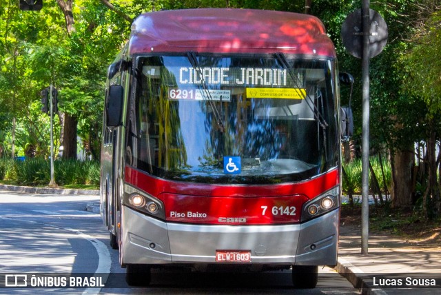 Viação Gatusa Transportes Urbanos 7 6142 na cidade de São Paulo, São Paulo, Brasil, por Lucas Sousa. ID da foto: 10753481.