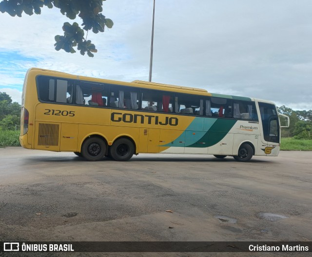 Empresa Gontijo de Transportes 21205 na cidade de Montes Claros, Minas Gerais, Brasil, por Cristiano Martins. ID da foto: 10753835.