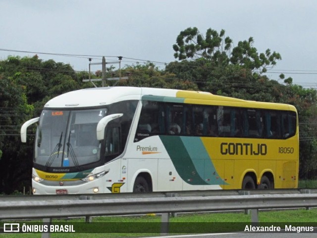 Empresa Gontijo de Transportes 18050 na cidade de Seropédica, Rio de Janeiro, Brasil, por Alexandre  Magnus. ID da foto: 10754703.