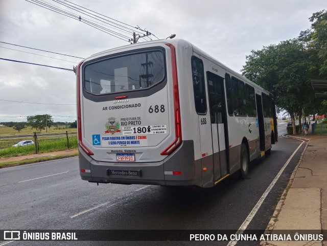 Circular Santa Luzia > Protetora Transportes 688 na cidade de São José do Rio Preto, São Paulo, Brasil, por PEDRO DA CUNHA ATIBAIA ÔNIBUS. Número da foto: #10754027.