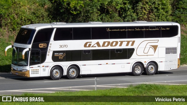 Auto Viação Gadotti 3070 na cidade de Joinville, Santa Catarina, Brasil, por Vinicius Petris. Número da foto: #10753672.
