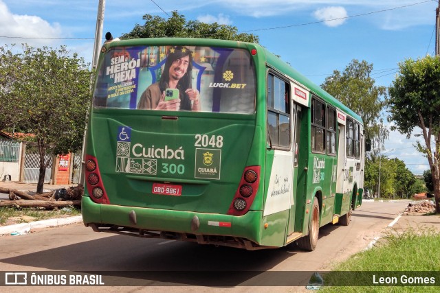 Rápido Cuiabá Transporte Urbano 2048 na cidade de Cuiabá, Mato Grosso, Brasil, por Leon Gomes. Número da foto: #10759539.