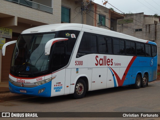 Salles 5300 na cidade de Urucânia, Minas Gerais, Brasil, por Christian  Fortunato. Número da foto: #10760035.