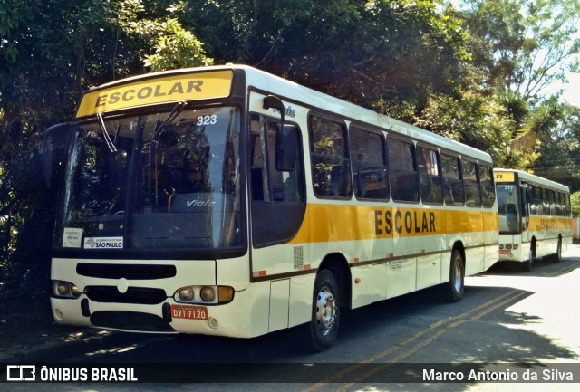 Escolares 323 na cidade de São Bernardo do Campo, São Paulo, Brasil, por Marco Antonio da Silva. ID da foto: 11502444.