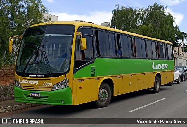 Líder Turismo 3000 na cidade de Córrego Fundo, Minas Gerais, Brasil, por Vicente de Paulo Alves. ID da foto: 11527937.