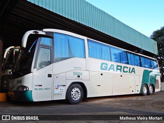 Viação Garcia 6984 na cidade de Londrina, Paraná, Brasil, por Matheus Vieira Mortari. ID da foto: 11526863.