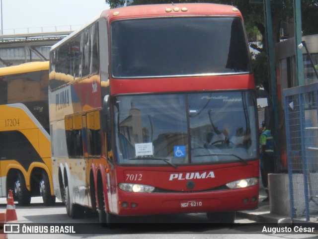 Pluma Conforto e Turismo 7012 na cidade de Rio de Janeiro, Rio de Janeiro, Brasil, por Augusto César. ID da foto: 11534832.