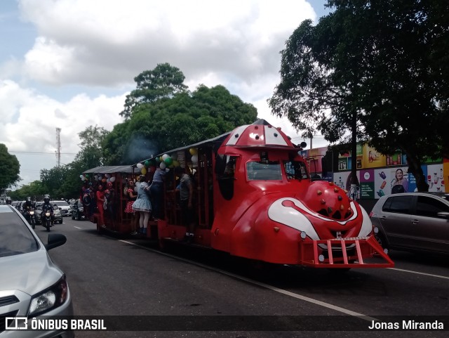 Ônibus Particulares  na cidade de Ananindeua, Pará, Brasil, por Jonas Miranda. ID da foto: 11534334.