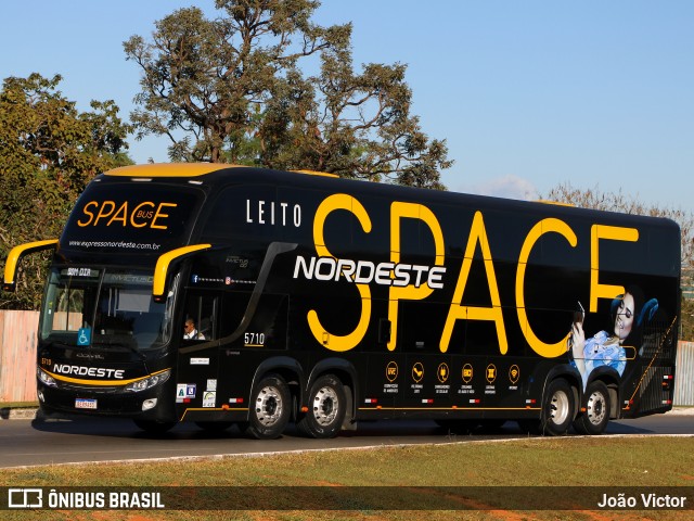 Expresso Nordeste 5710 na cidade de Brasília, Distrito Federal, Brasil, por João Victor. Número da foto: #11538861.