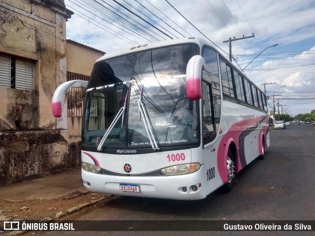 Ônibus Particulares 1000 na cidade de Araguari, Minas Gerais, Brasil, por Gustavo Oliveira da Silva. ID da foto: 11546503.