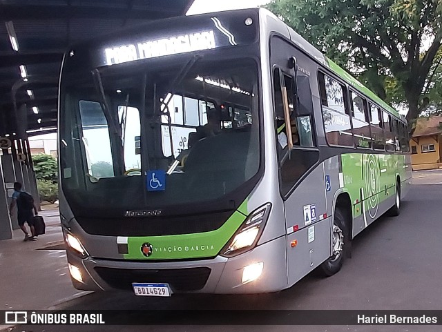 Viação Garcia 81066 na cidade de Mandaguari, Paraná, Brasil, por Hariel Bernades. ID da foto: 11549484.