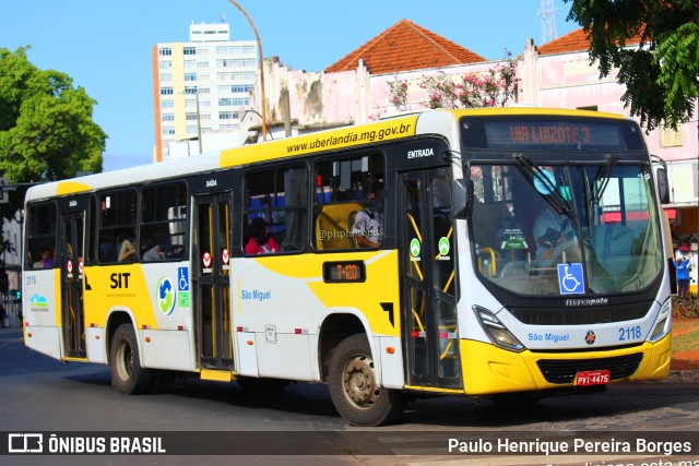 Transporte Urbano São Miguel 2118 na cidade de Uberlândia, Minas Gerais, Brasil, por Paulo Henrique Pereira Borges. Número da foto: #11549041.