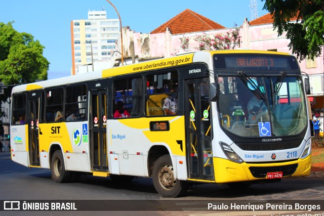 Transporte Urbano São Miguel 2118 na cidade de Uberlândia, Minas Gerais, Brasil, por Paulo Henrique Pereira Borges. ID da foto: 11549041.