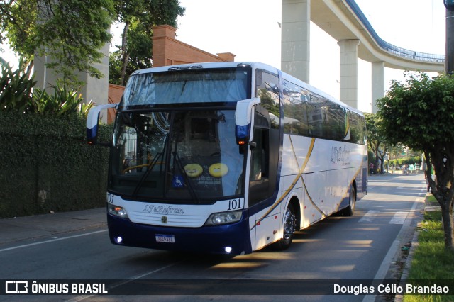 LF & Refran Locadora e Transportes 101 na cidade de Aparecida, São Paulo, Brasil, por Douglas Célio Brandao. Número da foto: #11550081.