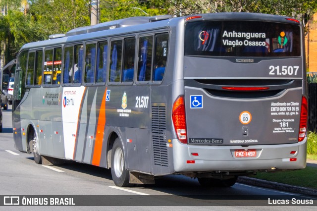 Viação Osasco 21.507 na cidade de Barueri, São Paulo, Brasil, por Lucas Sousa. Número da foto: #11552557.