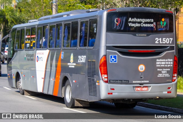 Viação Osasco 21.507 na cidade de Barueri, São Paulo, Brasil, por Lucas Sousa. ID da foto: 11552557.