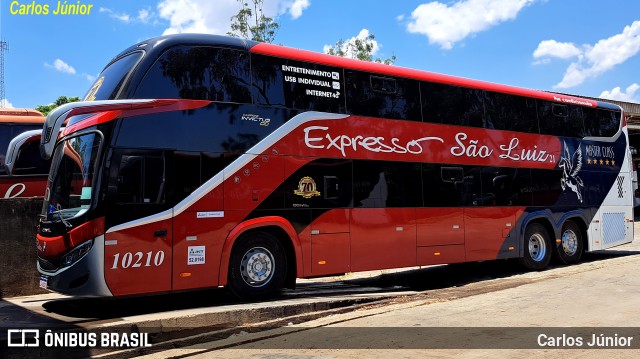 Expresso São Luiz 10210 na cidade de Goiânia, Goiás, Brasil, por Carlos Júnior. ID da foto: 11553338.