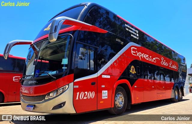 Expresso São Luiz 10200 na cidade de Goiânia, Goiás, Brasil, por Carlos Júnior. Número da foto: #11553375.