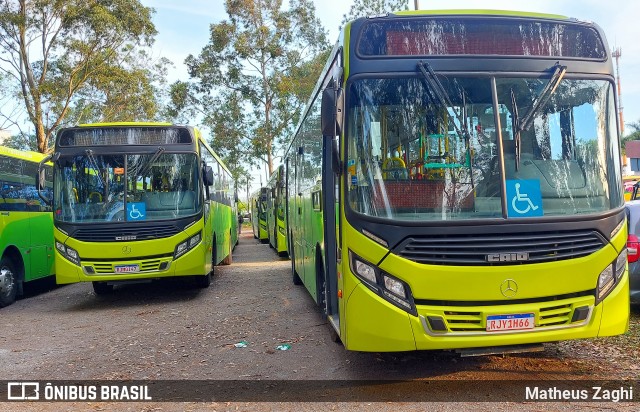 JTP Transportes - COM Embu das Artes  na cidade de Barueri, São Paulo, Brasil, por Matheus Zaghi. ID da foto: 11504884.