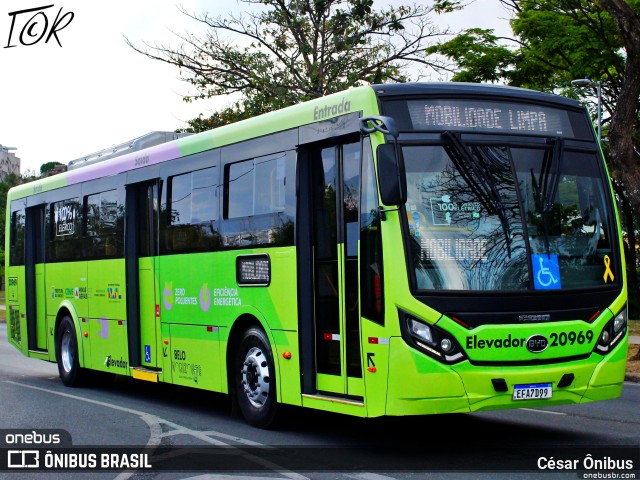 SM Transportes 20969 na cidade de Belo Horizonte, Minas Gerais, Brasil, por César Ônibus. ID da foto: 11555905.