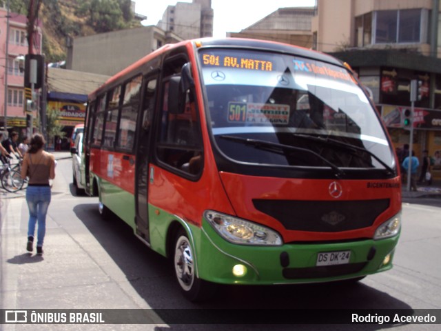 Buses Gran Valparaíso  na cidade de Valparaíso, Valparaíso, Valparaíso, Chile, por Rodrigo Acevedo. Número da foto: #11555156.