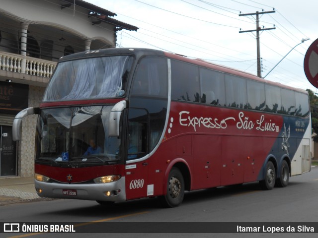 Expresso São Luiz 6880 na cidade de Goiânia, Goiás, Brasil, por Itamar Lopes da Silva. ID da foto: 11555800.