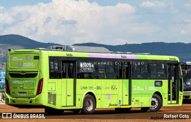 SM Transportes 7D99 na cidade de Belo Horizonte, Minas Gerais, Brasil, por Rafael Cota. ID da foto: 11554289.