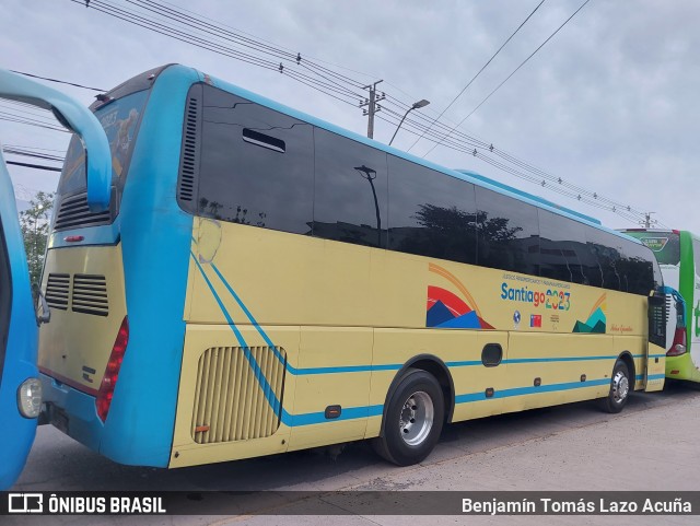 Ônibus Particulares FBYZ98 na cidade de Ñuñoa, Santiago, Metropolitana de Santiago, Chile, por Benjamín Tomás Lazo Acuña. ID da foto: 11558813.