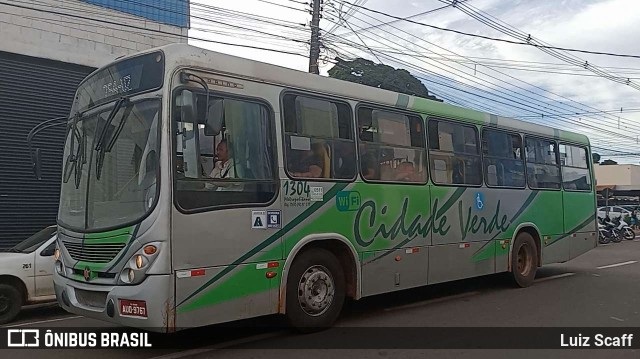 Cidade Verde Transporte Rodoviário 1304 na cidade de Sarandi, Paraná, Brasil, por Luiz Scaff. Número da foto: #11557713.