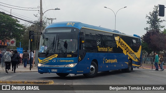 Centropuerto 228 na cidade de Ñuñoa, Santiago, Metropolitana de Santiago, Chile, por Benjamín Tomás Lazo Acuña. Número da foto: #11558774.