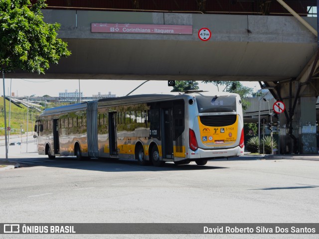 Viação Metrópole Paulista - Zona Leste 3 1131 na cidade de São Paulo, São Paulo, Brasil, por David Roberto Silva Dos Santos. ID da foto: 11558438.